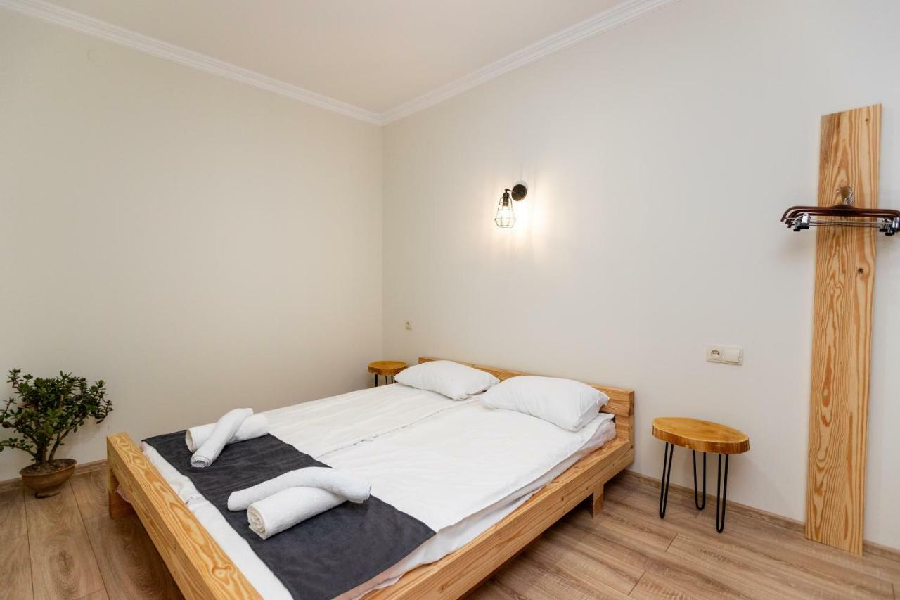 Giorgi'S Apartment Tiflis Dış mekan fotoğraf